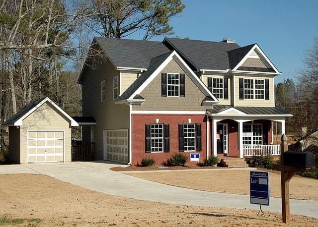 Interstate Associates Shares What You Need to Know About Purchasing a Home When You Have Credit Card Debt