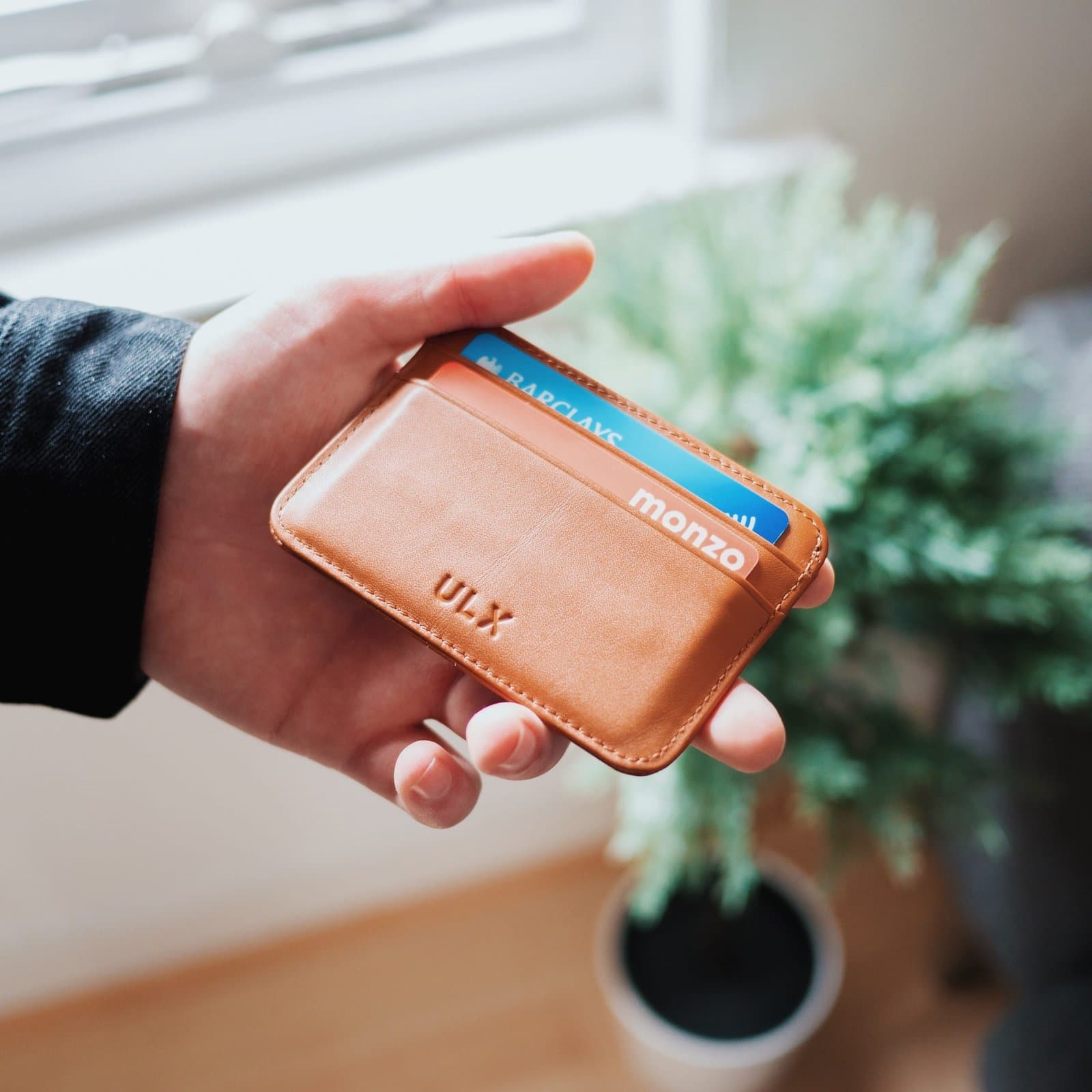 White Mountain Partners Shares What Age You Should Get Your First Credit Card
